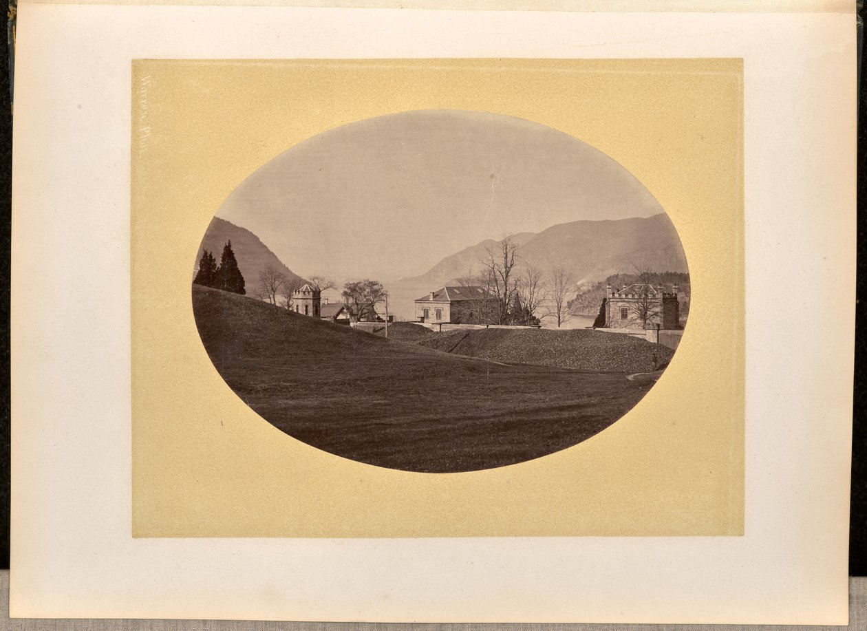 Häuser entlang eines Wasserfrontbereichs, West Point - George Kendall Warren