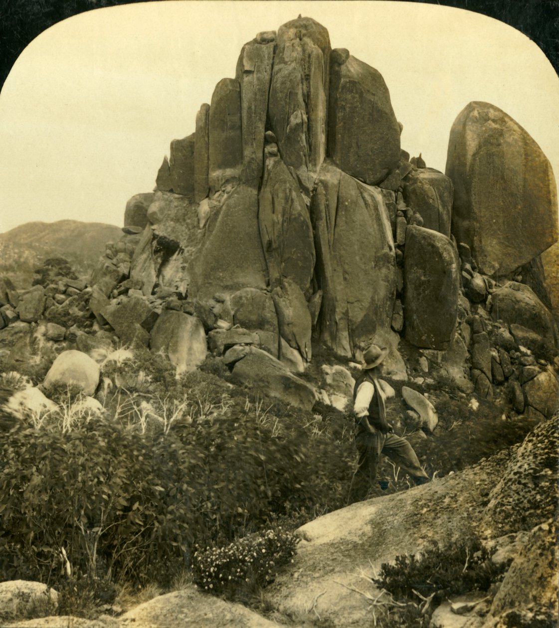 Cathedral Rock, Buffalo Ranges, Victoria, Australie, c1909 - George Rose