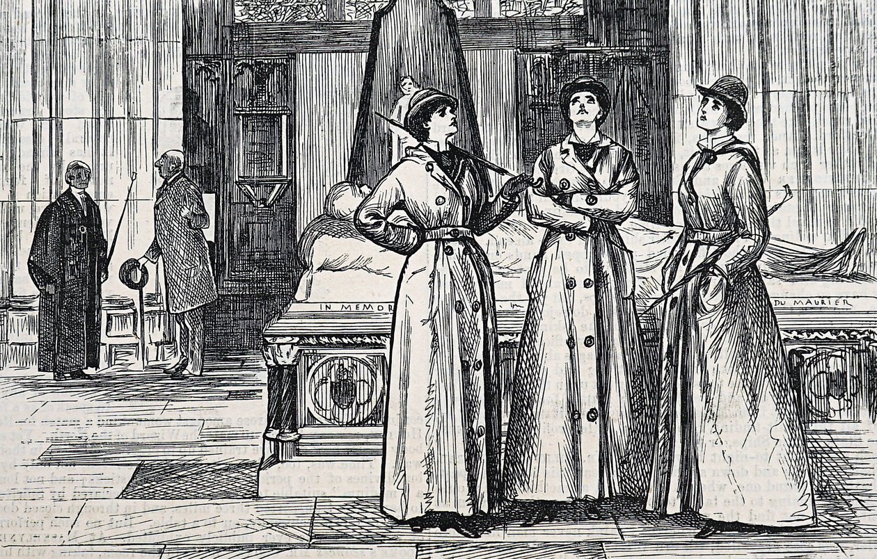 Trois femmes portant des manteaux longs, dans un musée - George du Maurier