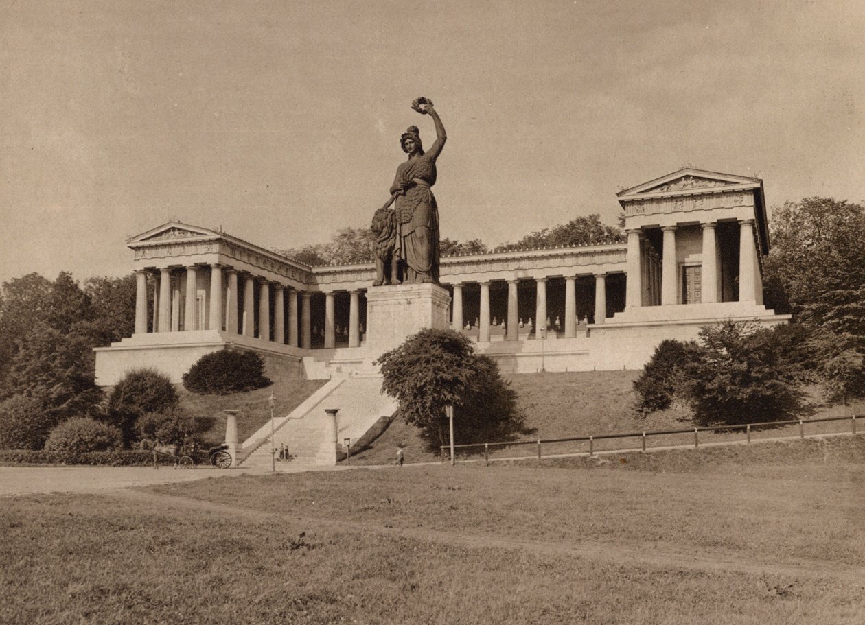 Munich / Munich : Bayerische Ruhmeshalle avec Bavaria (b/w photo) - German Photographer
