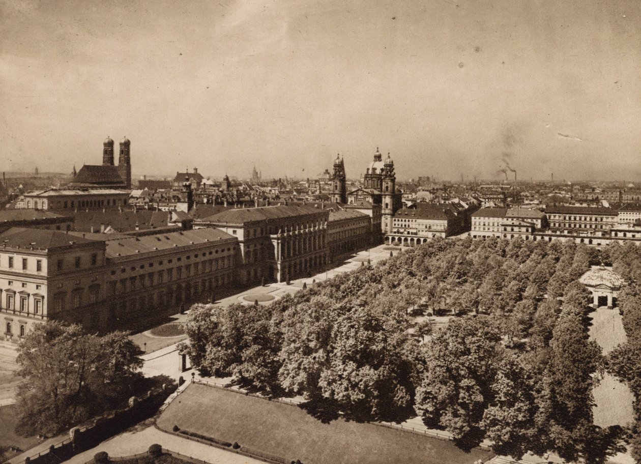 Munchen / Munich : Vue sur Munich (b/w photo) - German Photographer