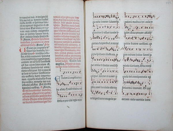 Double page avec un plain-chant tiré d