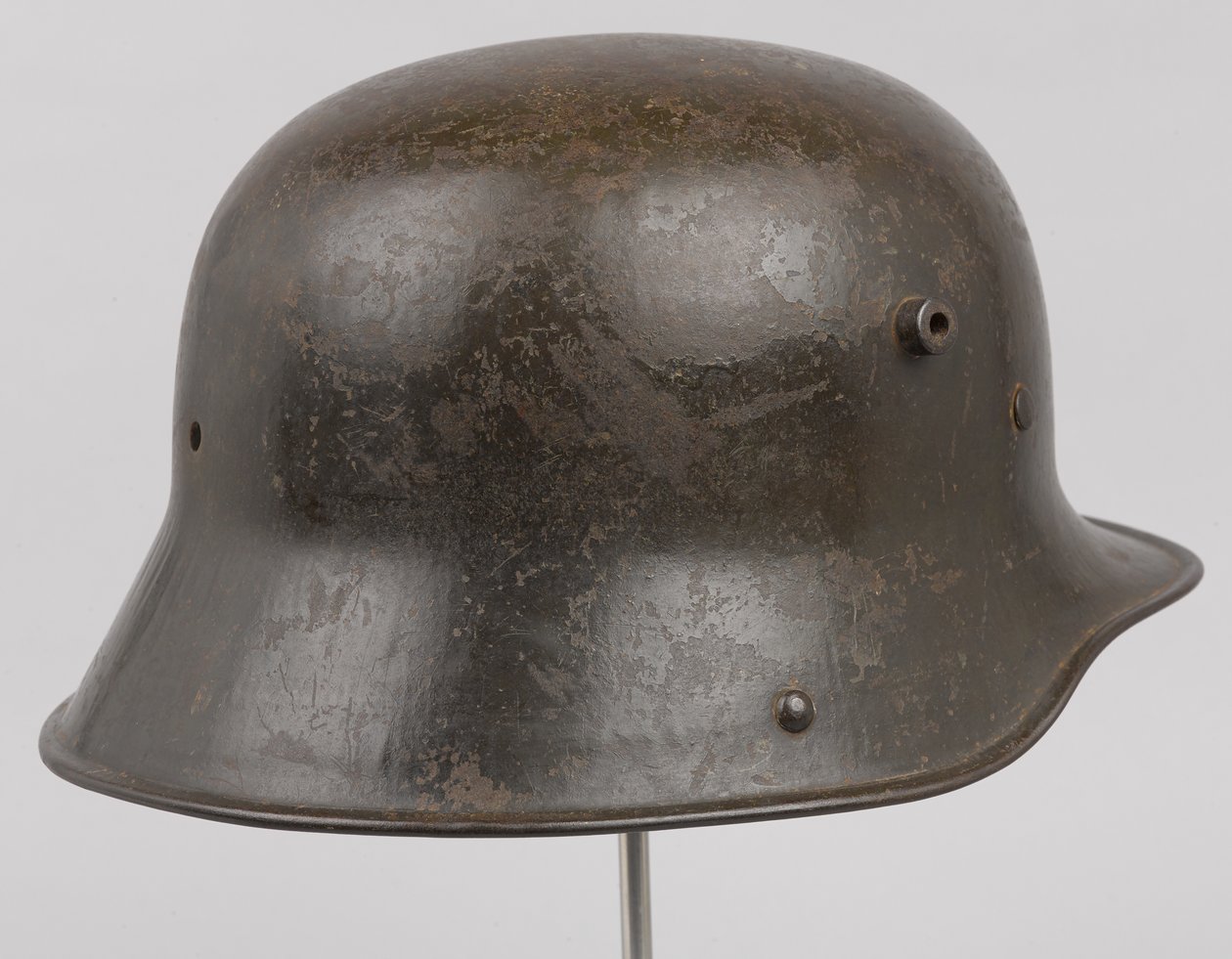 Casque en acier allemand ou Stahlhelm, vers 1916 - German School