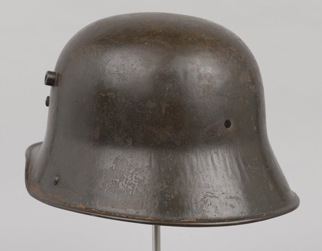 Casque en acier allemand ou Stahlhelm, vers 1916 - German School