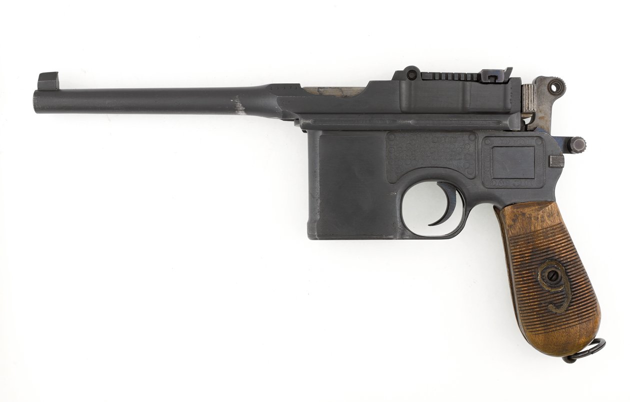 Pistolet semi-automatique Mauser C96 de calibre 9 mm, modèle Export converti en 9 mm Parabellum - German School