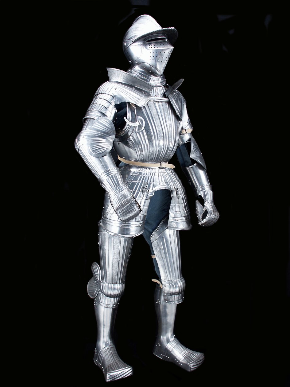 Armure de campagne "Maximilian" du groupe "Fico", avec casque associé, vers 1525-1530, décorée vers 1805 - German School