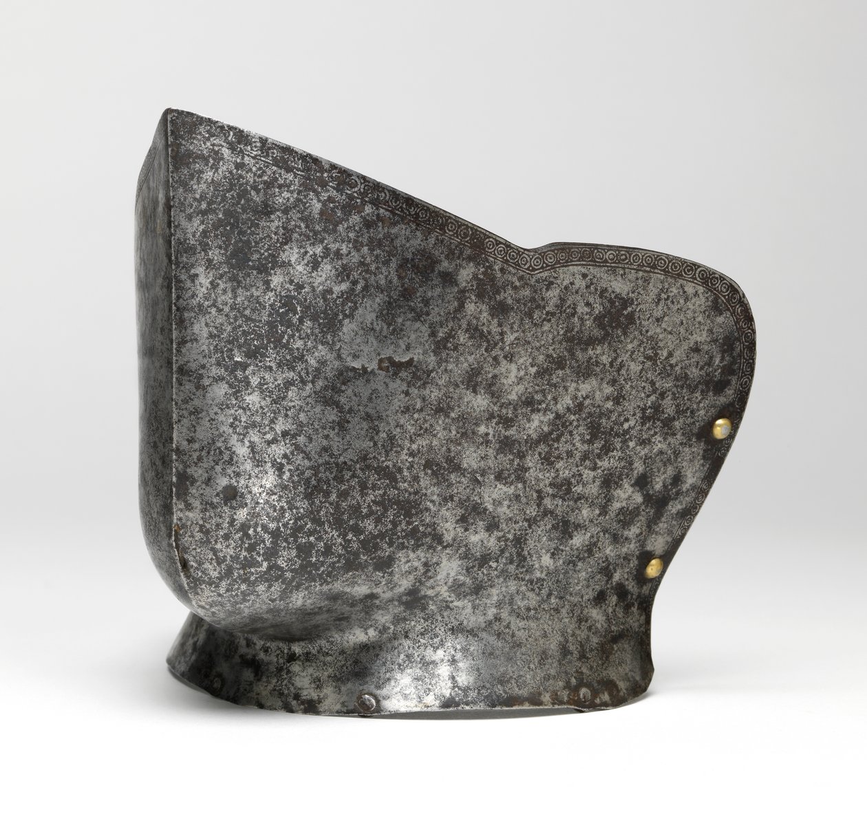 Bevor de renforcement, pour usage en tournoi, avec décoration gravée, 1550-1510 - German School