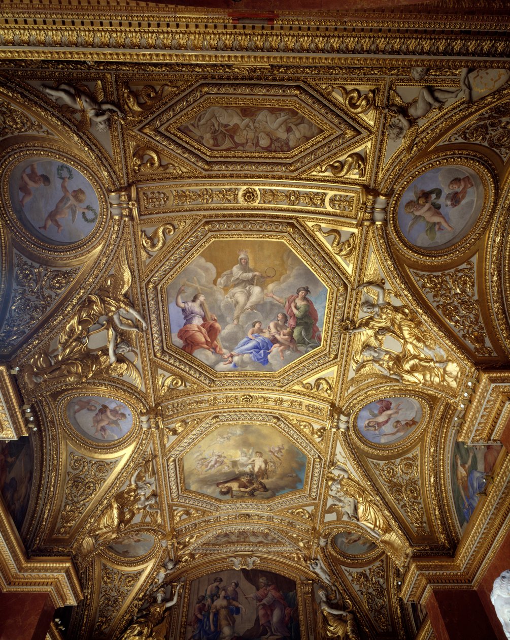 Plafond de la salle de parade et cabinet sur l