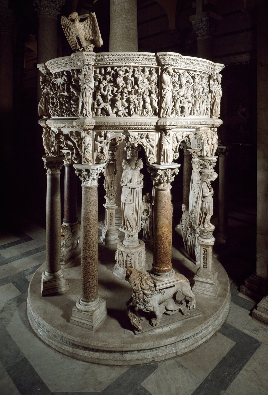 Chaise. Sculpture en marbre par Giovanni Pisano (1248-1314). 1302-1311 Cathédrale de Pise (Duomo di Santa Maria Assunta di Pisa), Italie - Giovanni Pisano