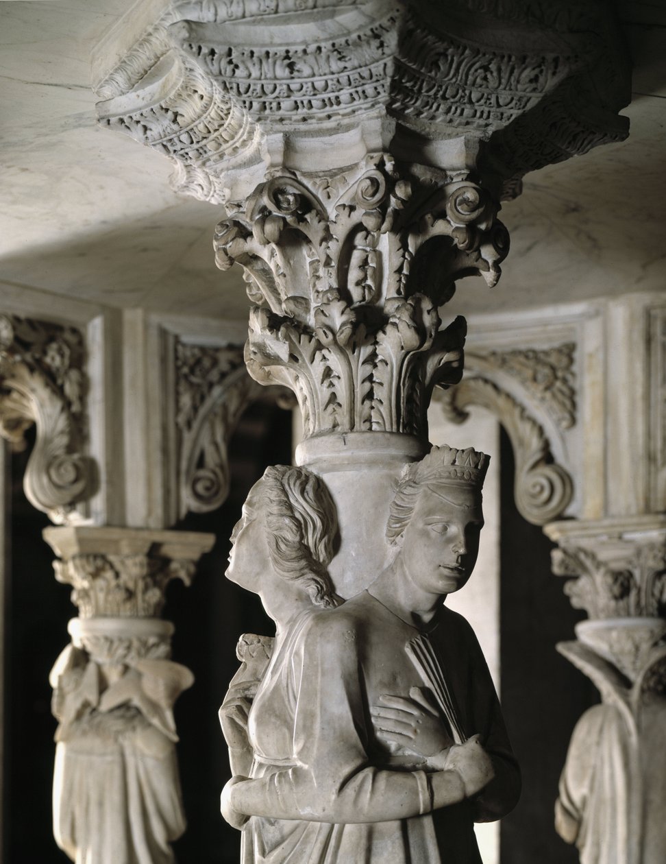 Détail des groupes sculptés soutenant la chaire réalisée par Giovanni Pisano : les Vertus théologales (détail) - Giovanni Pisano