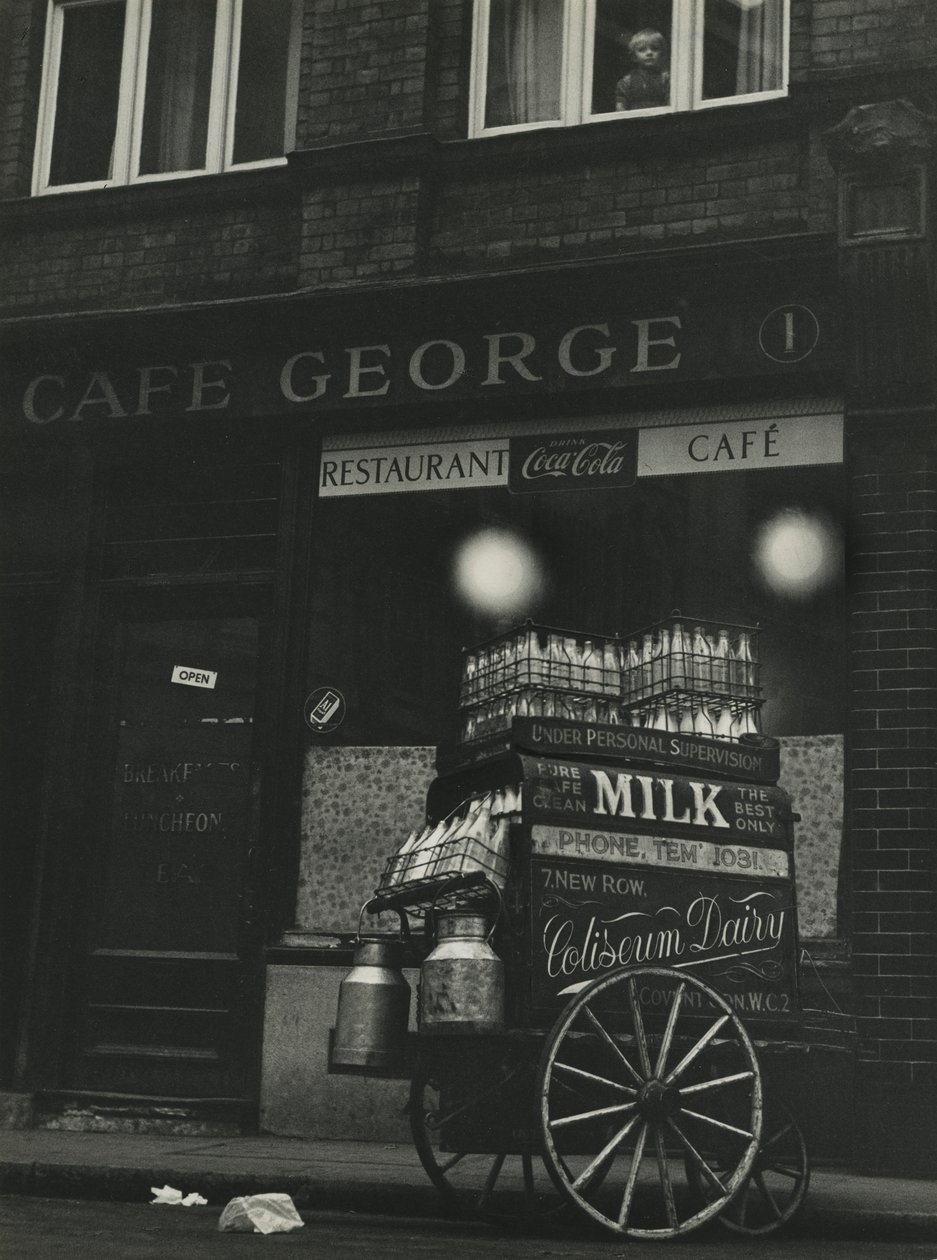 Scène de rue à Londres années 1950 - Godfrey Macdominic