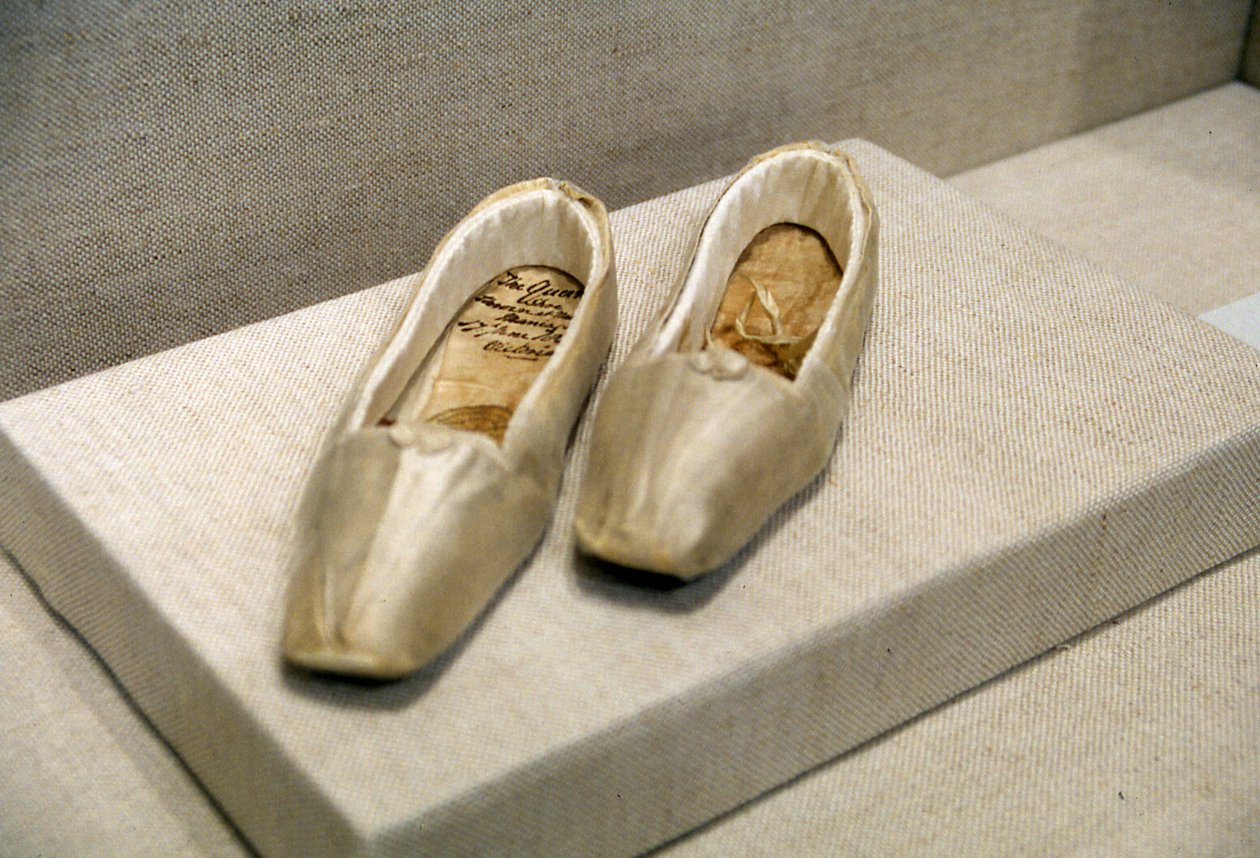 Paire de chaussures (ayant appartenu à la reine Victoria 1819-1901) - Gundry and Sons