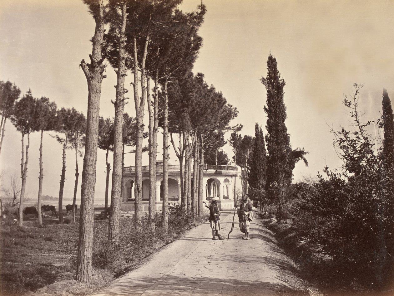 Afghans dans les jardins de Babur, Jalalabad, 1878 - H. Charuis