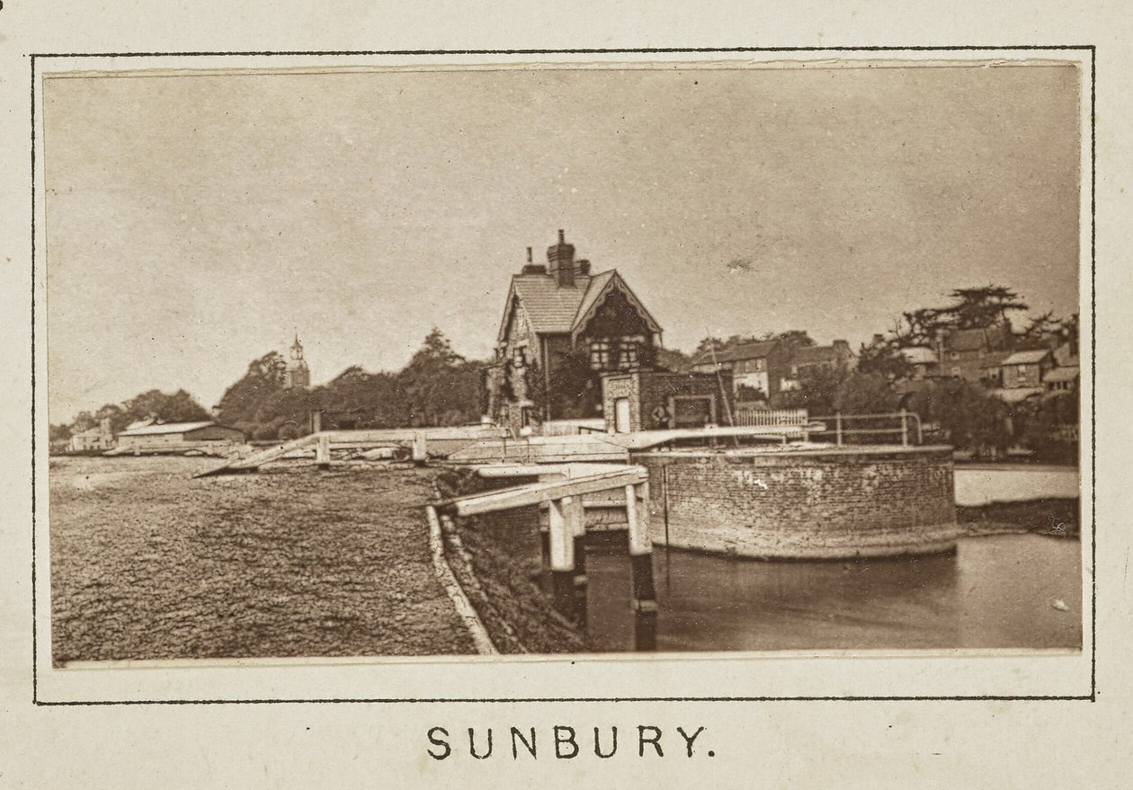 Sunbury - Henry W. Taunt
