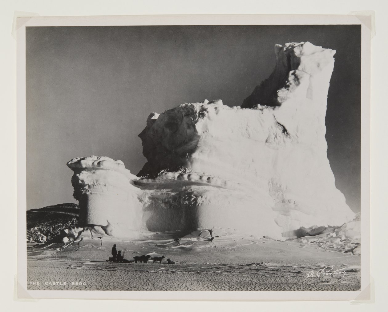 Le château de glace - Herbert Ponting