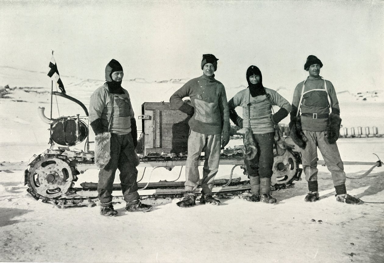 Le groupe de motards de gauche à droite - Lashly, B.C. Day, Lieut. Evans, Hooper, octobre 1911 - Herbert Ponting