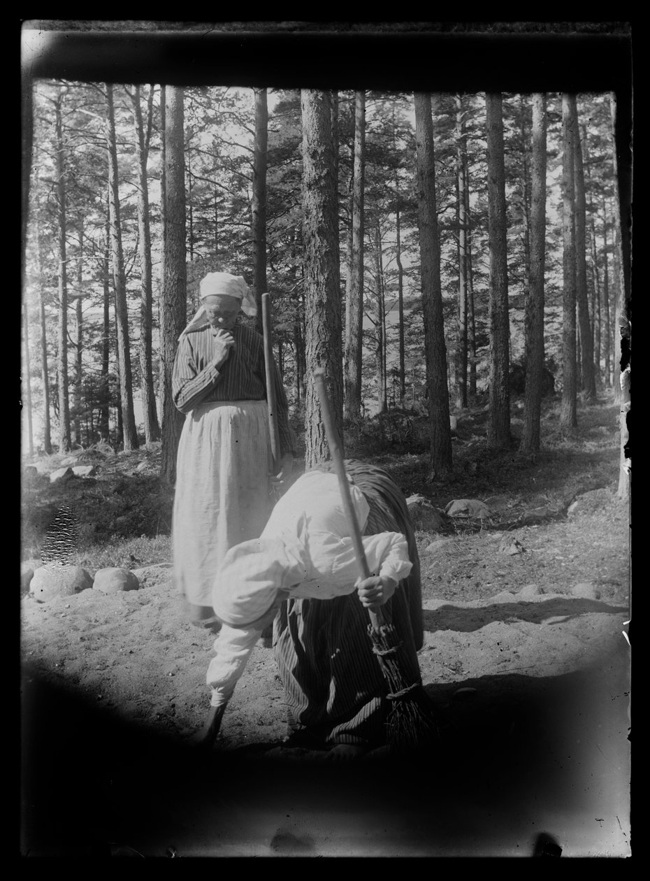 Modèles de peinture des mamies du balai à Niemenlauta - Hugo Simberg