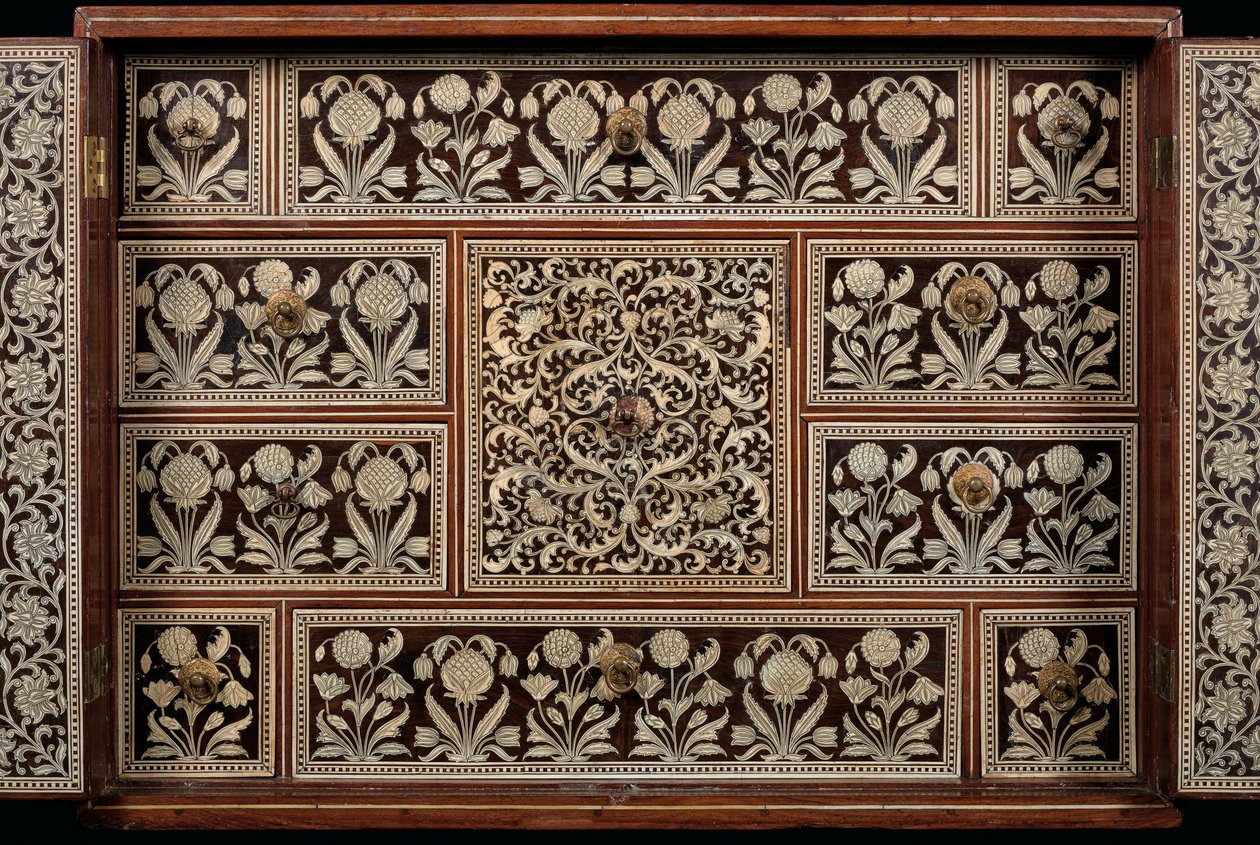 Cabinet moghol, Gujarat ou Sindh, Inde occidentale - Indian School