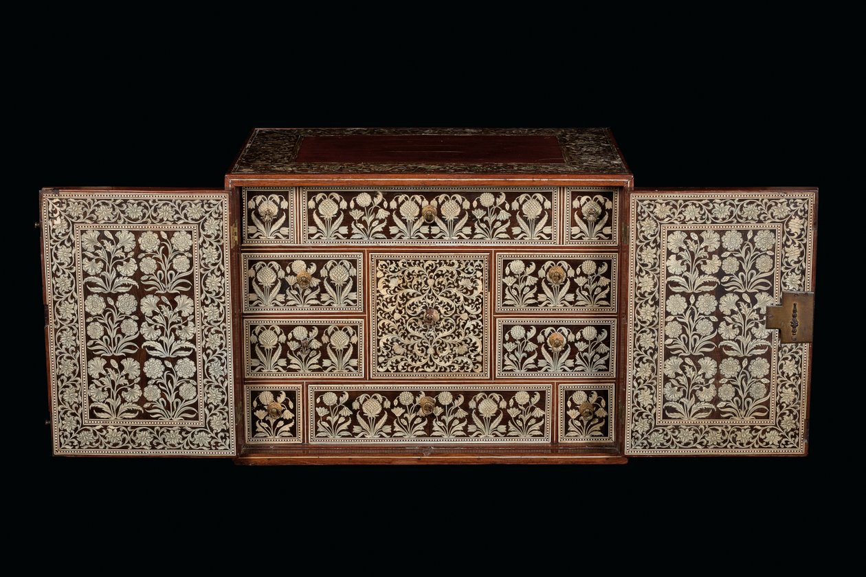 Cabinet moghol, Gujarat ou Sindh, Inde occidentale - Indian School