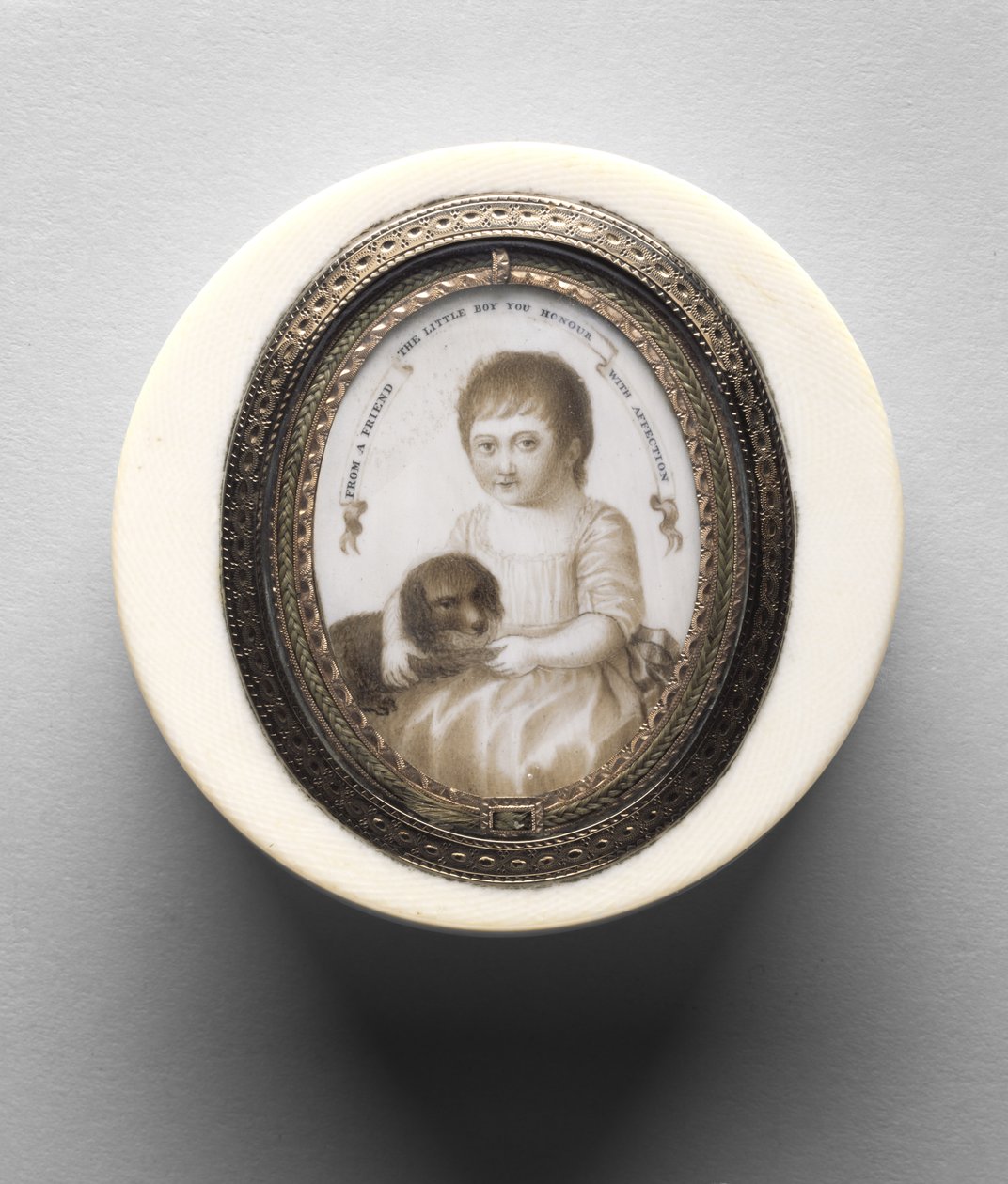 Boîte avec portrait d