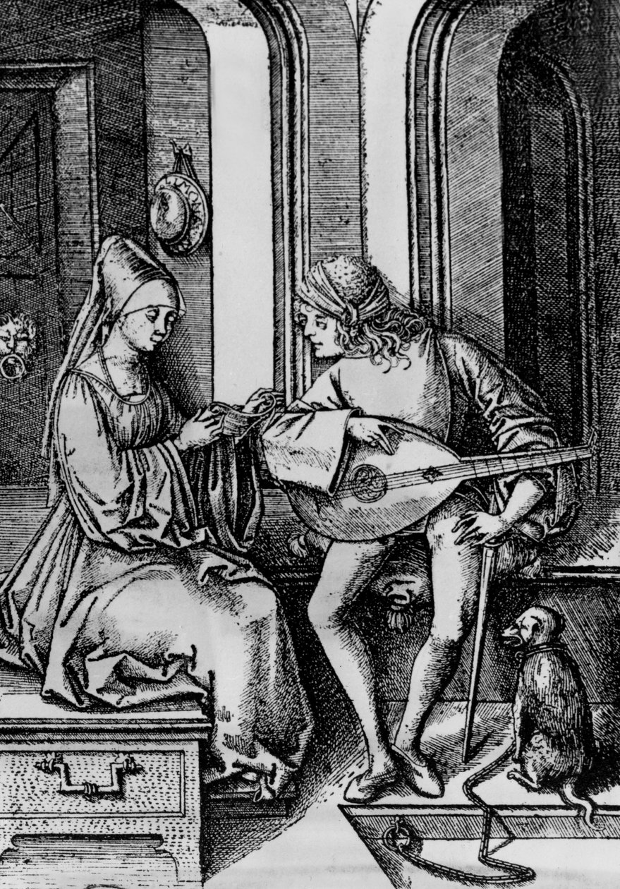 Une femme chantant tandis qu