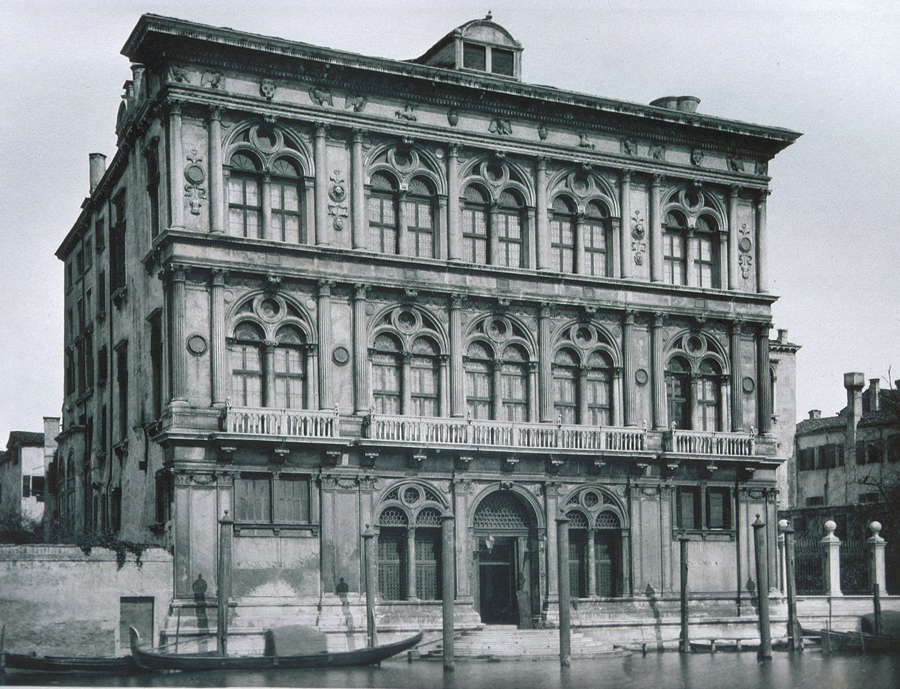 Palazzo Vendramin Calergi - Italian Photographer
