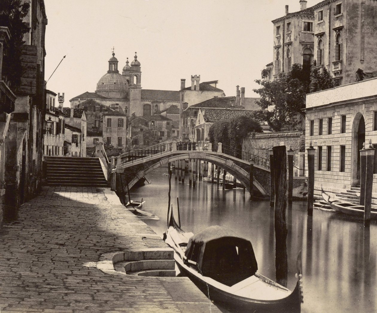 Pont sur le Rio Ognissanti à Venise, vers 1875 - Italian Photographer