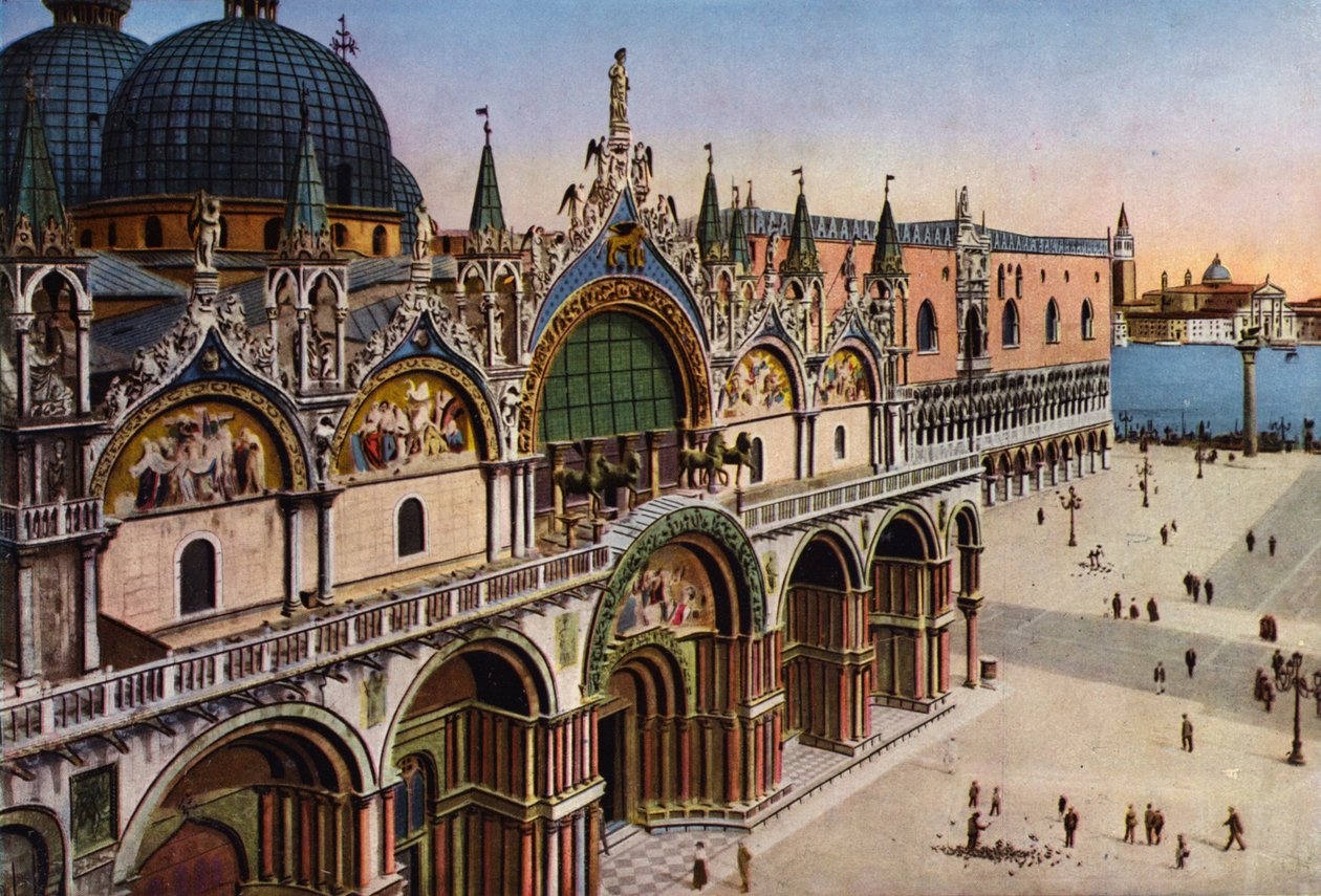 Venezia / Venise : Façade de la basilique vue de la Torre dell