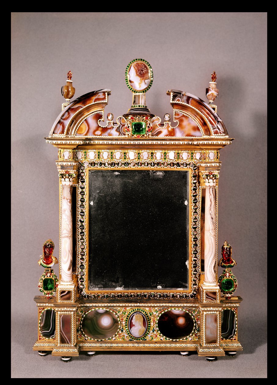 Miroir de Marie de Médicis (1573-1642) (cristal de roche, émail, sardonyx et agate) - Italian School