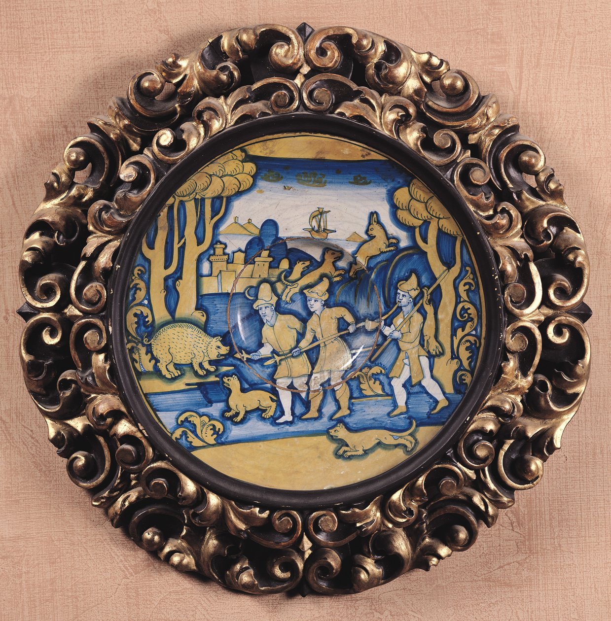 Assiette décorée d
