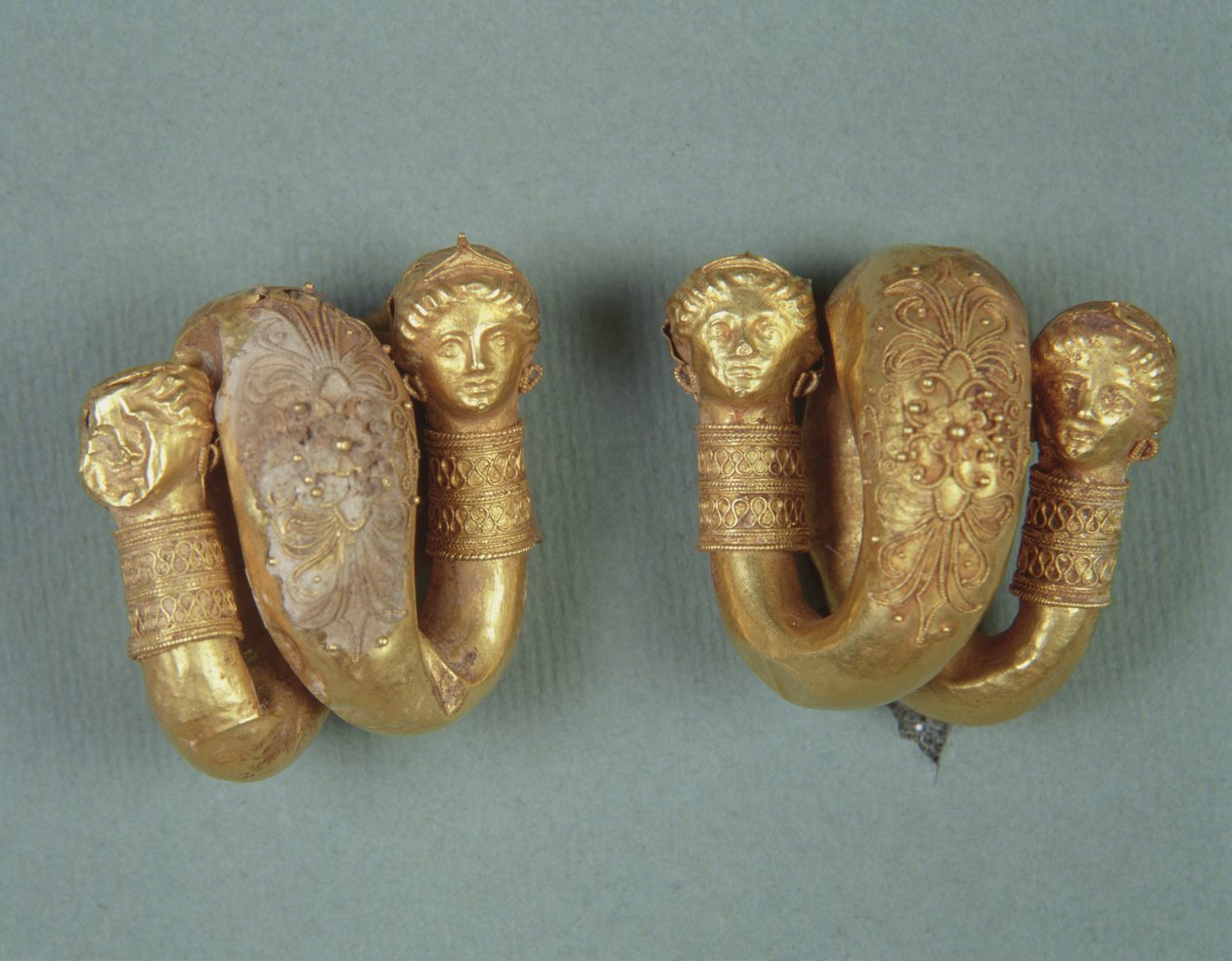 Paire de boucles d