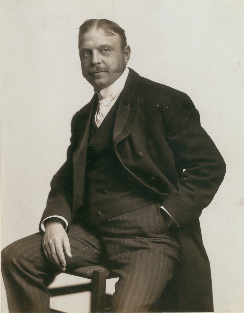 Image inconnue - J.C. Strauss