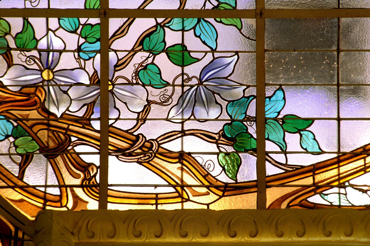 Nancy (département 54), Art Nouveau, « La verrière aux Clématites » (1901) - (détail), Vitrail de Jacques Gruber (1870-1936), au Crédit Lyonnais, rue St Georges - Jacques Gruber