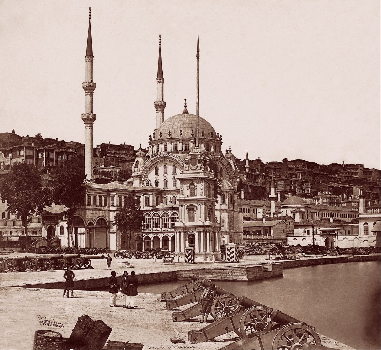 Mosquée Nusretiye et la place Tophane - James Robertson