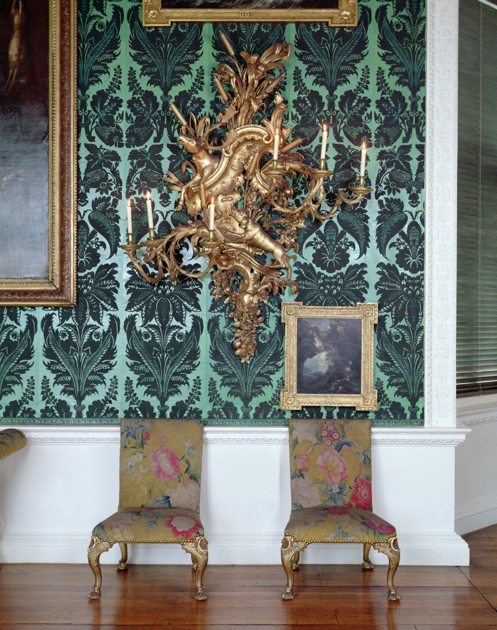 Chaises latérales et girandole, de la suite de la galerie, fabriquées par James Pascall - James Pascall