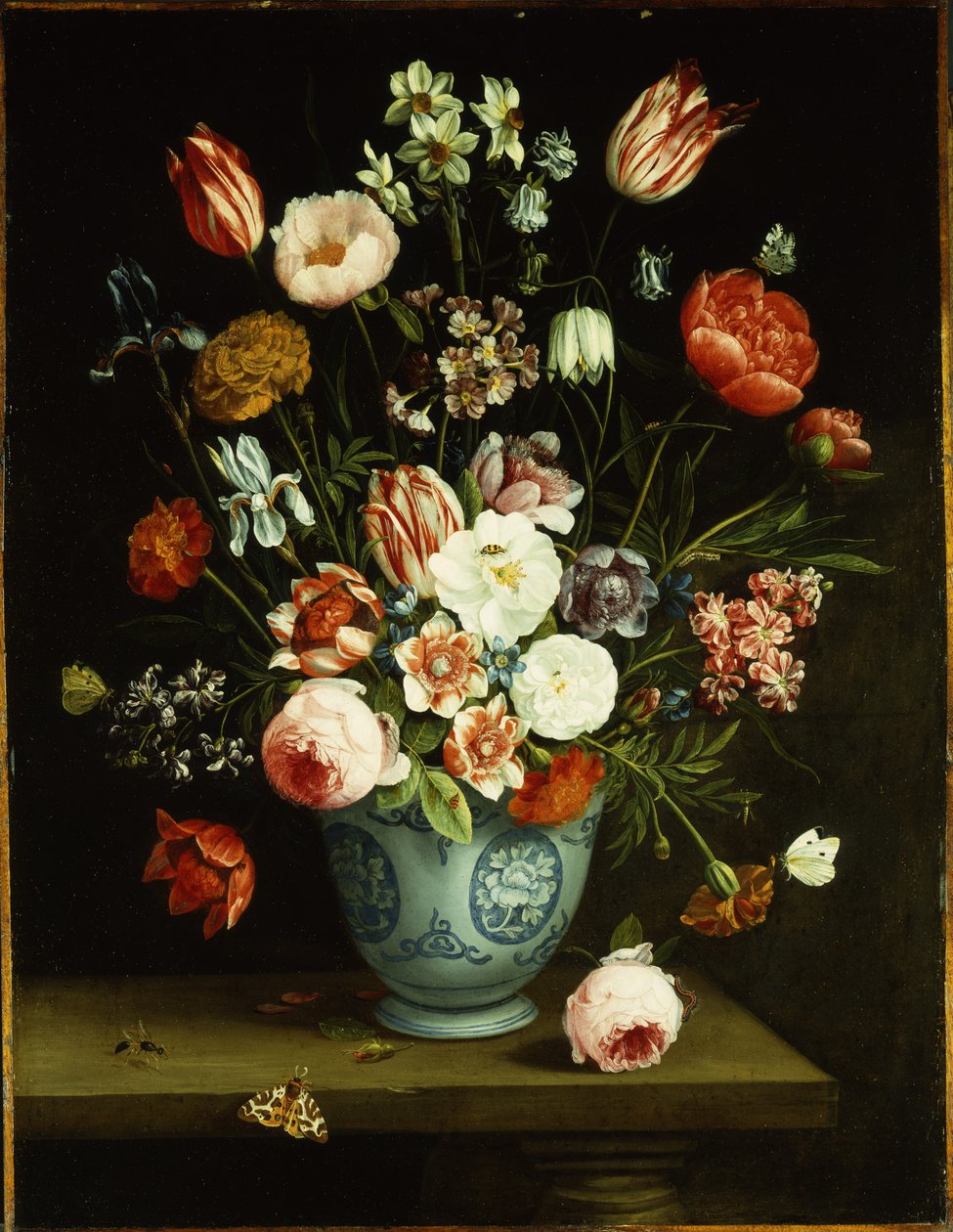 Fleurs dans un vase en porcelaine bleu et blanc, avec des papillons et autres insectes sur un rebord - Jan van Kessel