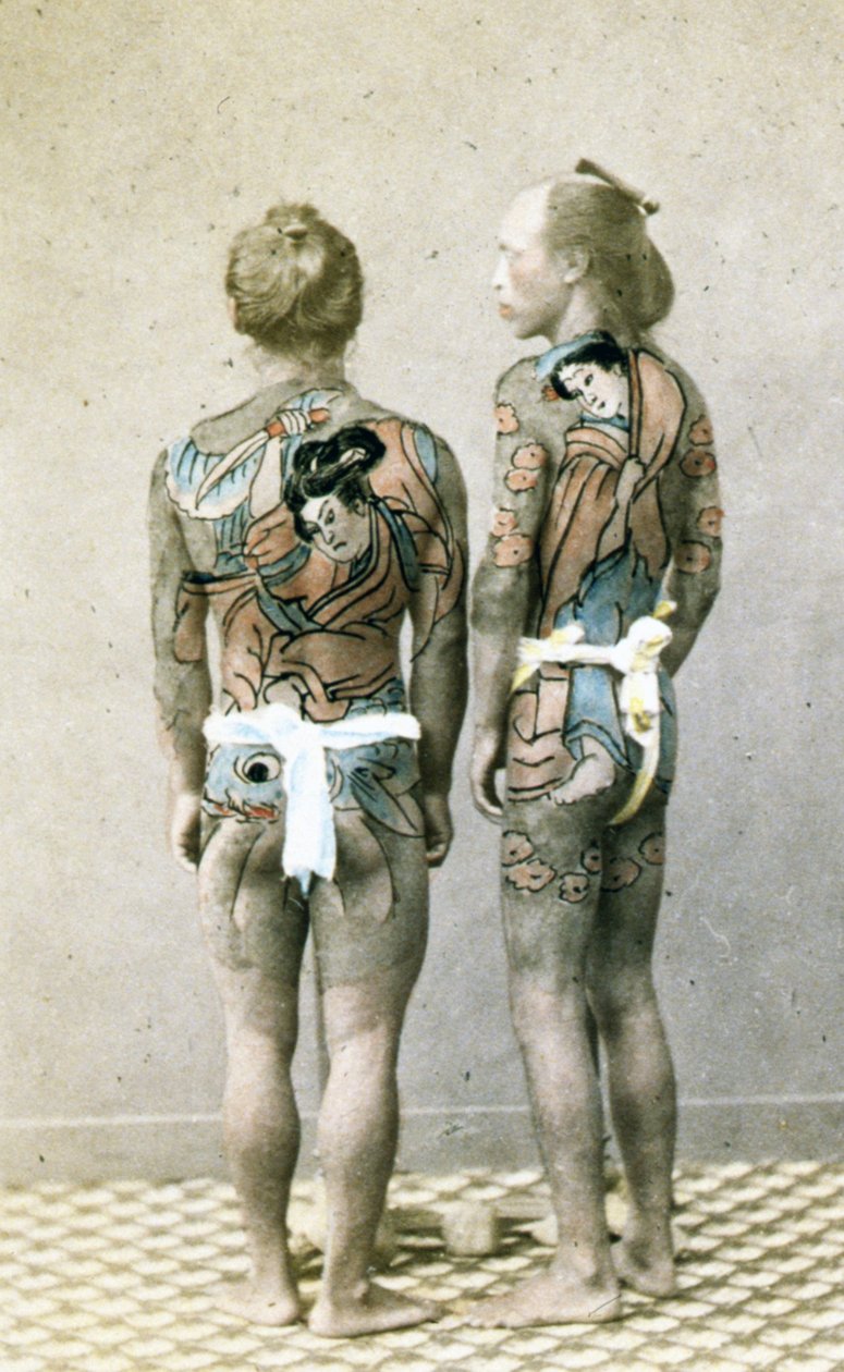 Deux hommes avec des tatouages traditionnels japonais Irezumi, vers 1880 - Japanese Photographer