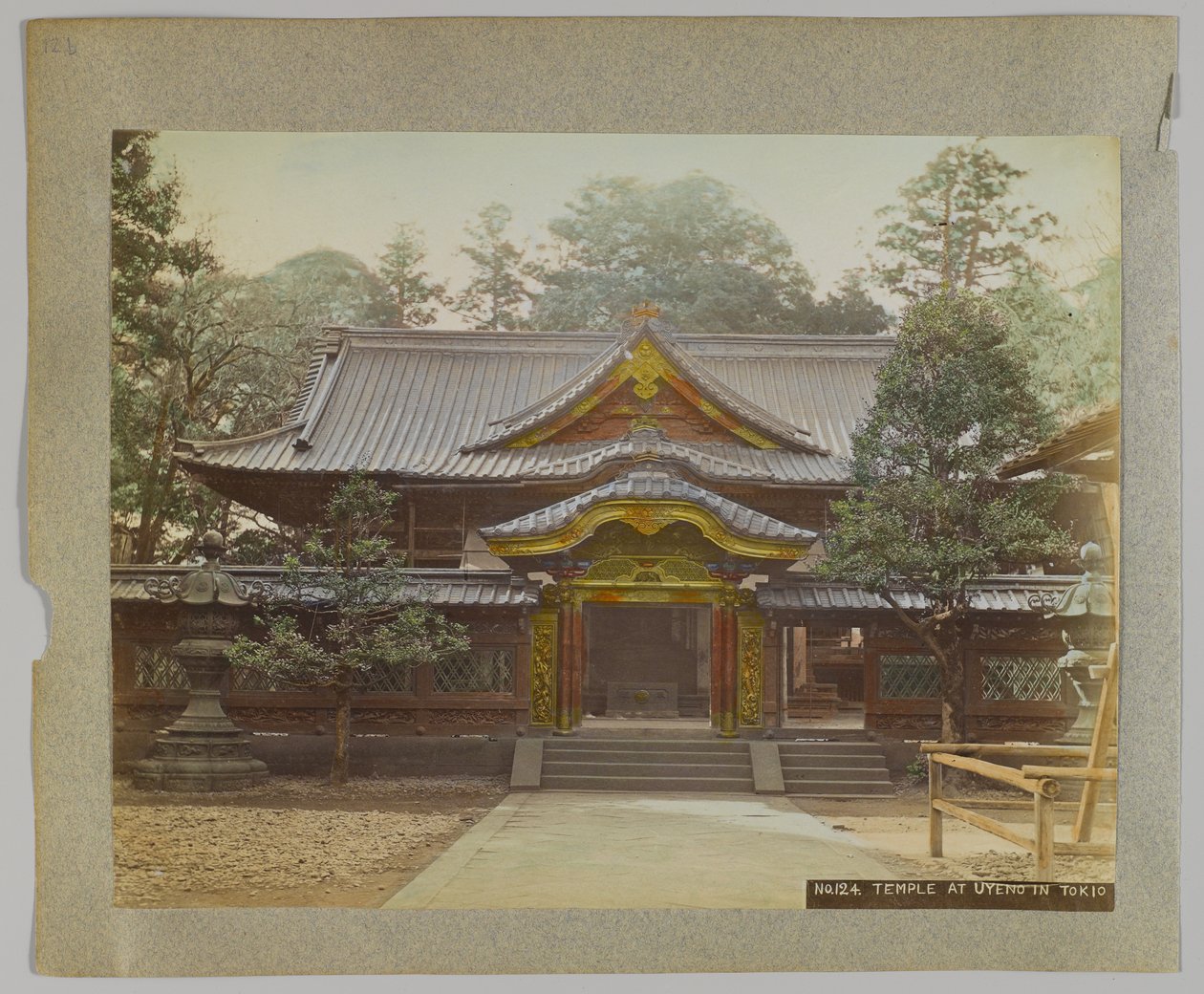 Temple à Uyeno, Tokyo, Japon - Japanese Photographer