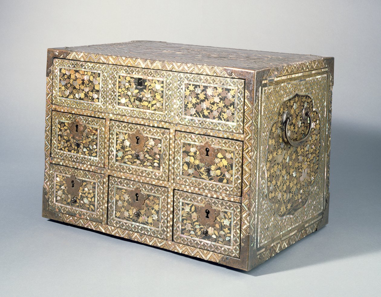 Commode, fin 16ème siècle - Japanese School