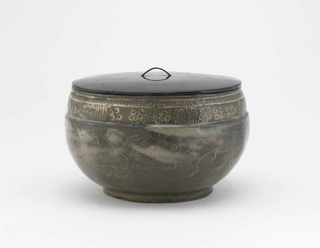 Pot à eau pour cérémonie du thé, préfecture de Kumamoto, période Edo - Japanese School