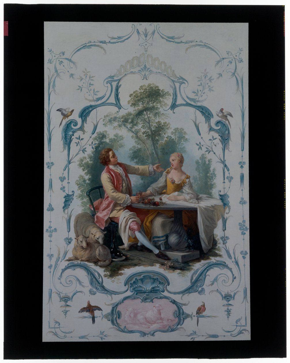 Deux panneaux décoratifs avec des couples d
