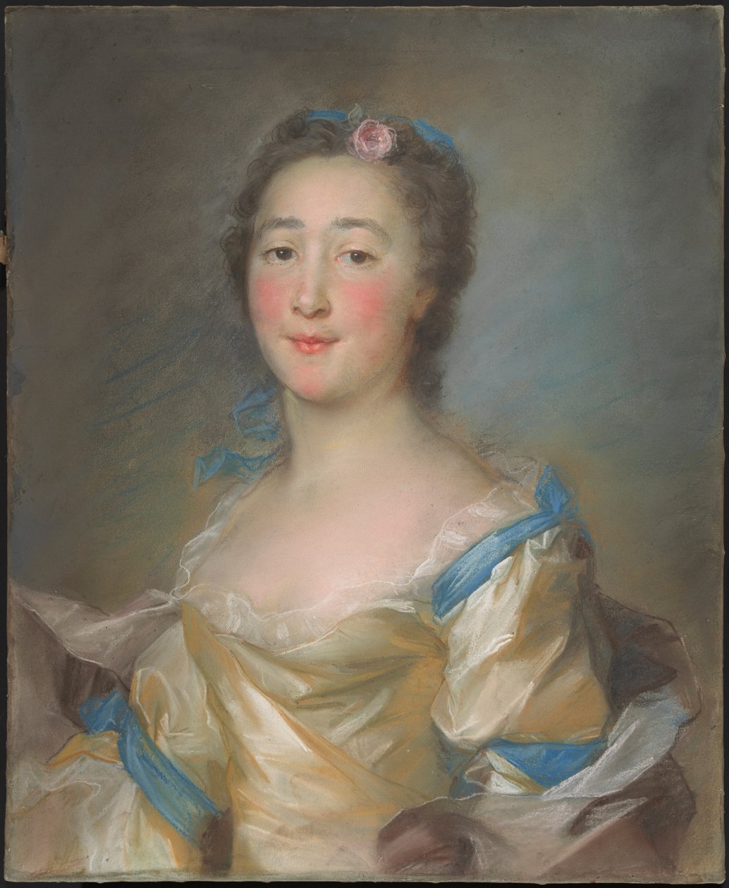 Une jeune dame en robe jaune avec des rubans bleus - Jean-Baptiste Perronneau