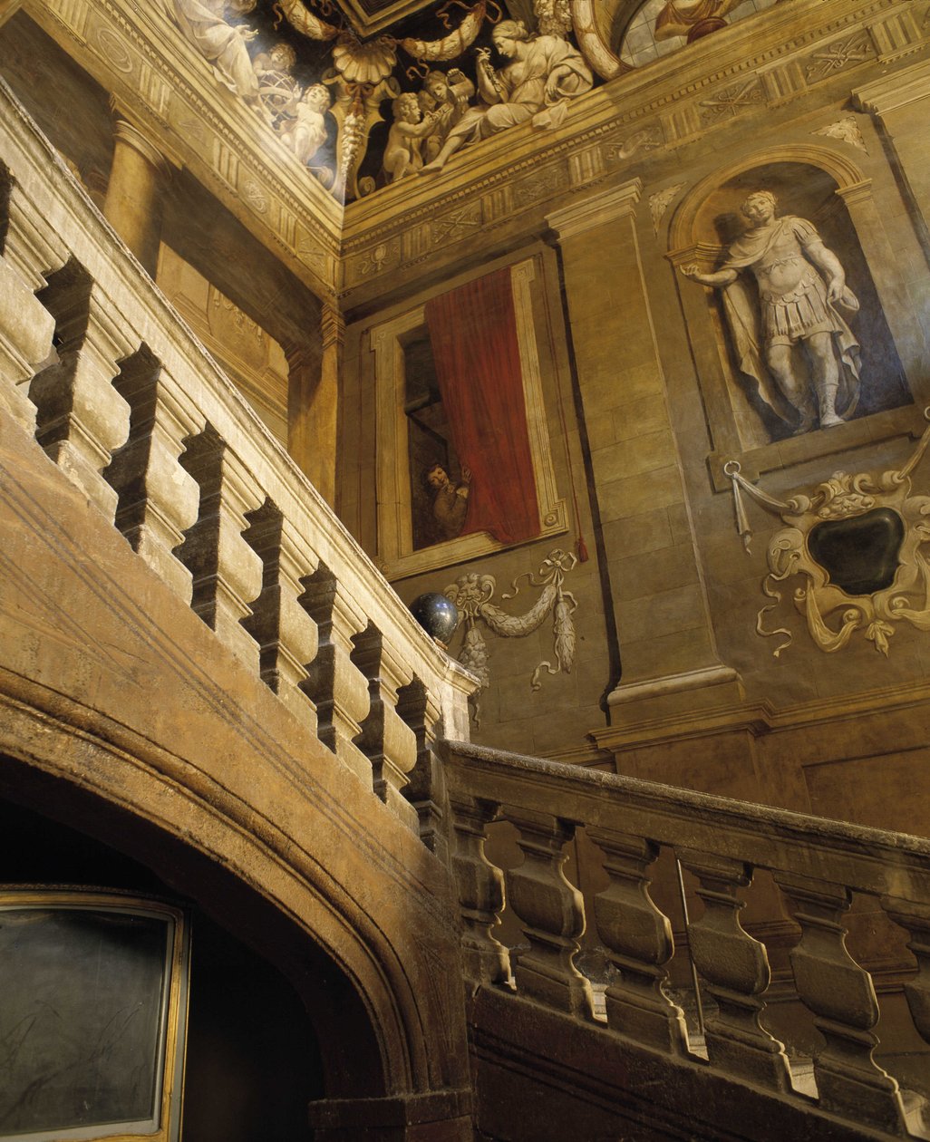 Architecture baroque : escalier peint en trompe-l
