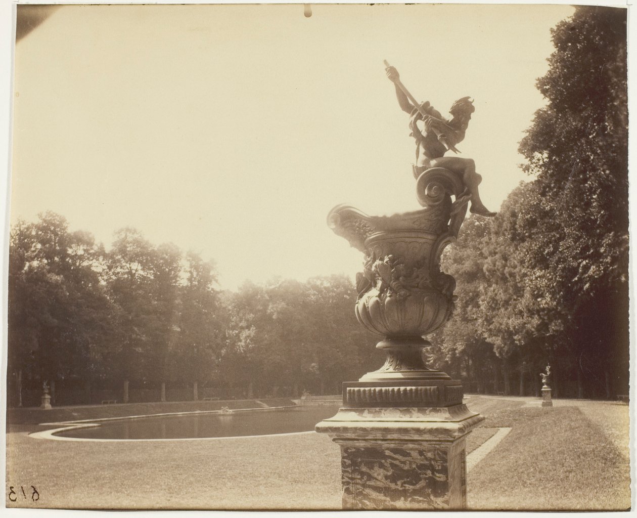 Versailles, Grand Trianon (Vase par Le Lorrain) - Jean Eugène Auguste Atget