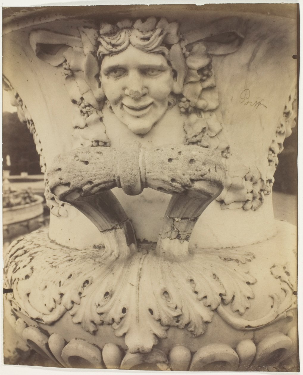 Versailles, Vase - Jean Eugène Auguste Atget