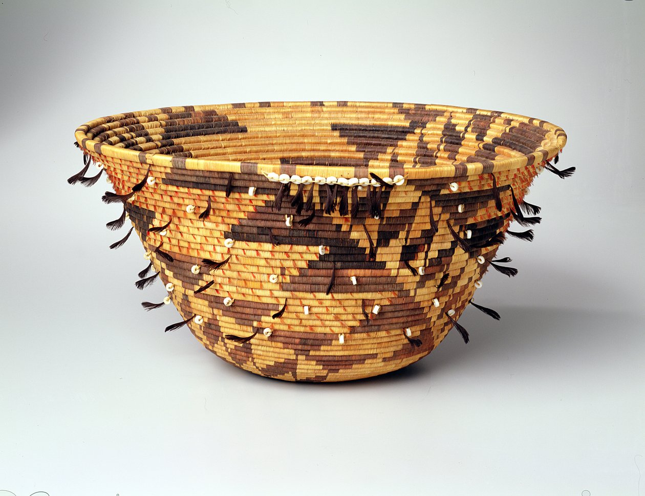 Panier de Dot ou de Puberté en Spirale pour Filles, Pomo, Pinoleville, Californie - Jenny Hughes