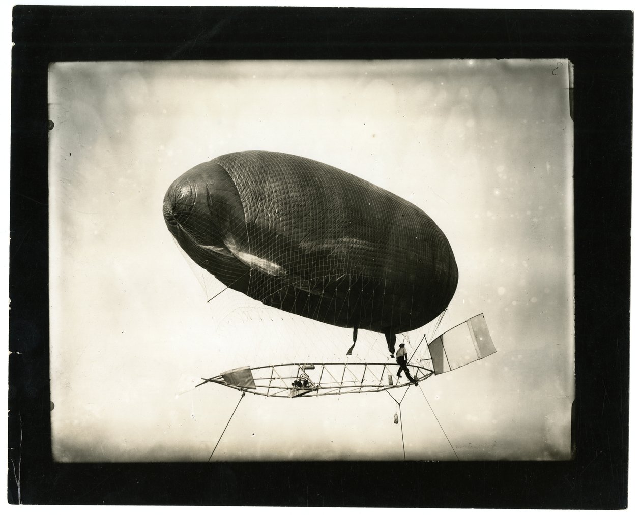 Dirigeable "California Arrow" - Jessie Tarbox Beals