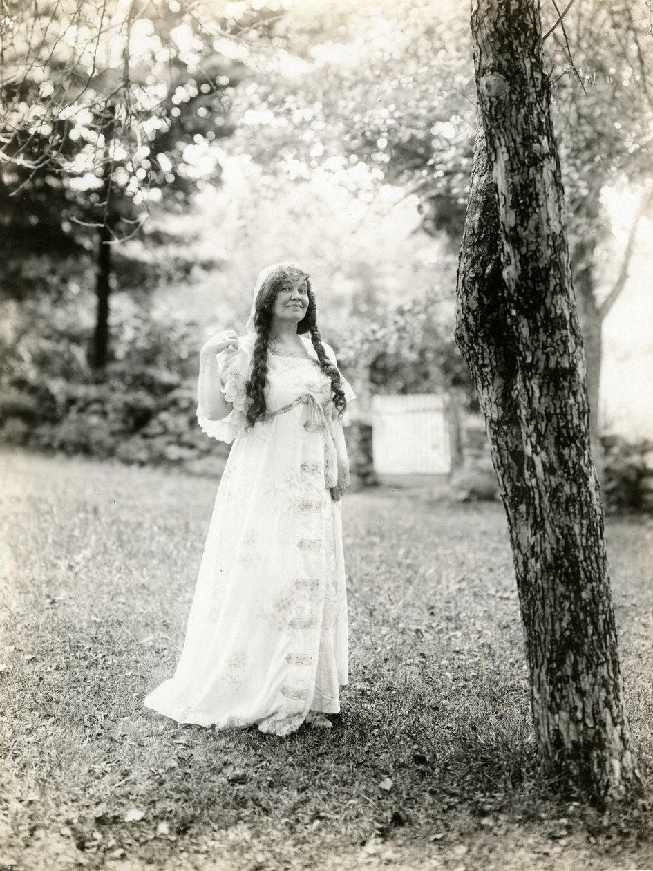 Grace Duffy Boylan, mère de Malcolm Stuart Boylan, réalisateur à Hollywood, vers 1905-17 - Jessie Tarbox Beals
