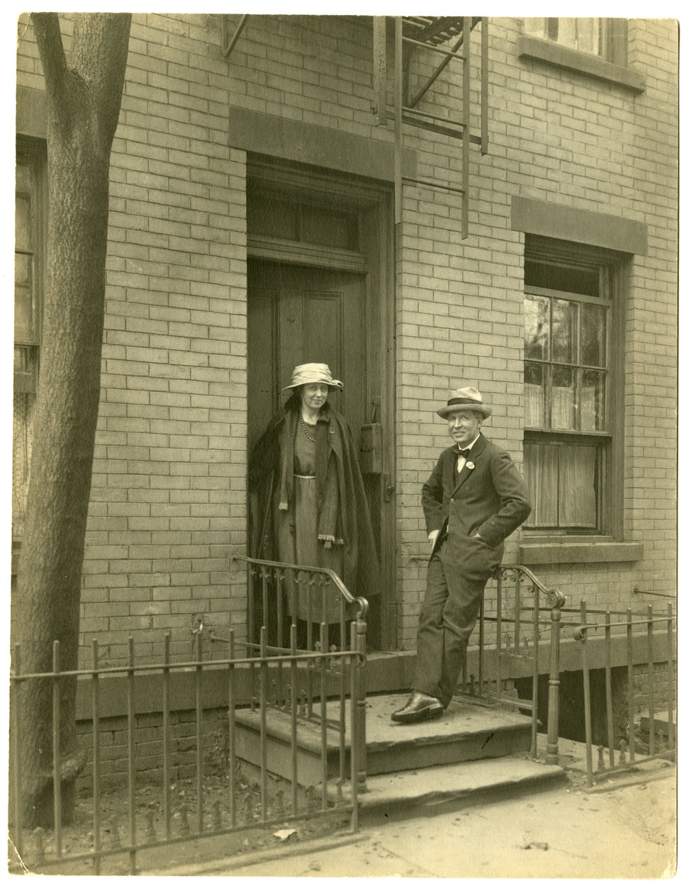 M. Llewelyn Powys, auteur et sa femme, c.1905-40 - Jessie Tarbox Beals