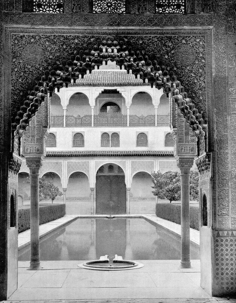 Cour des Myrtes, Alhambra, Espagne, 1893 - John L. Stoddard